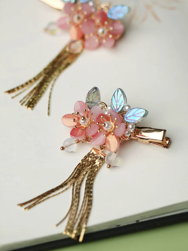 Hair Clip: Orange Blossoms
