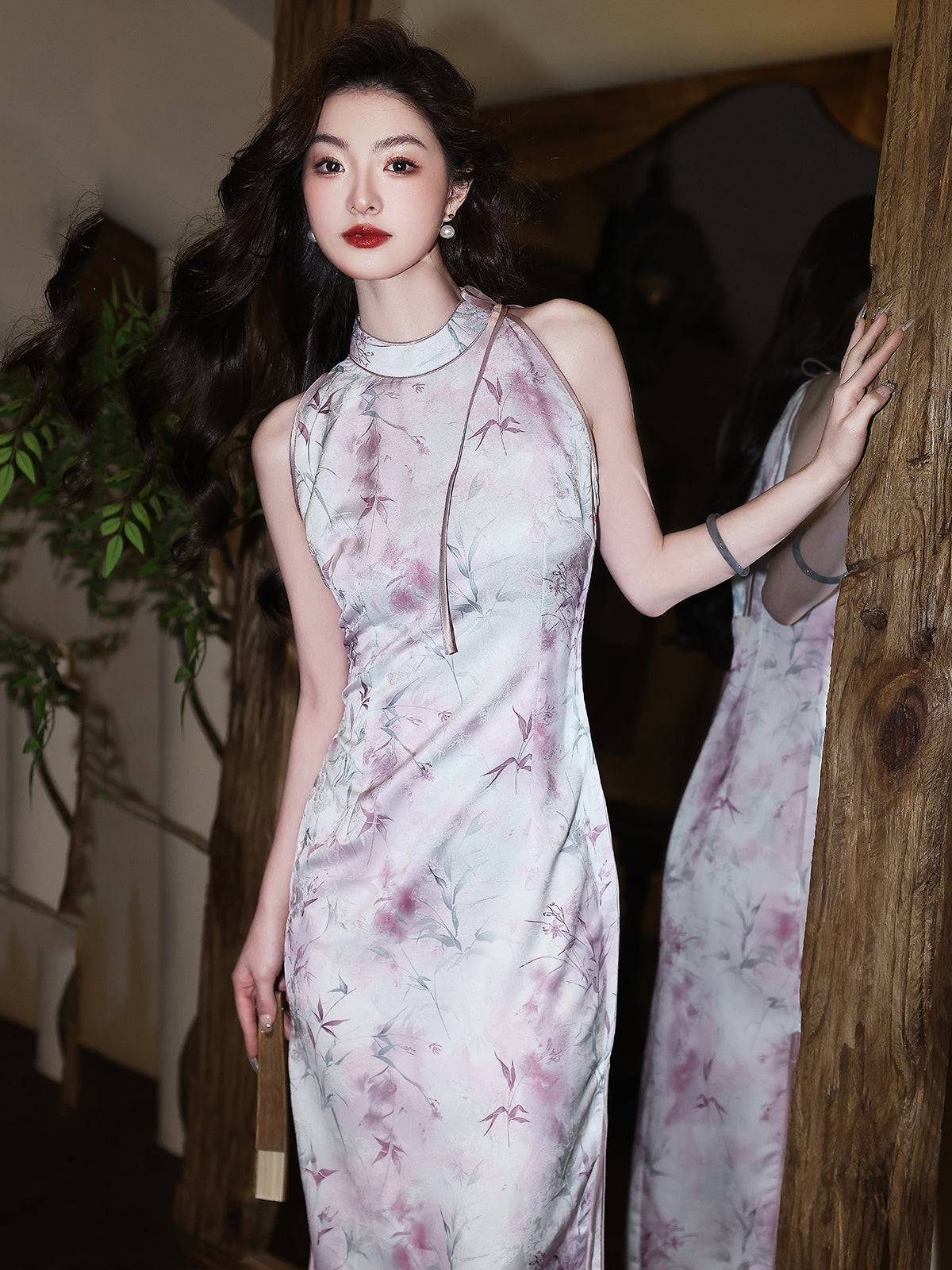 Bamboo Rhyme 竹韵 - Halter Neck Bamboo Style Cheongsam