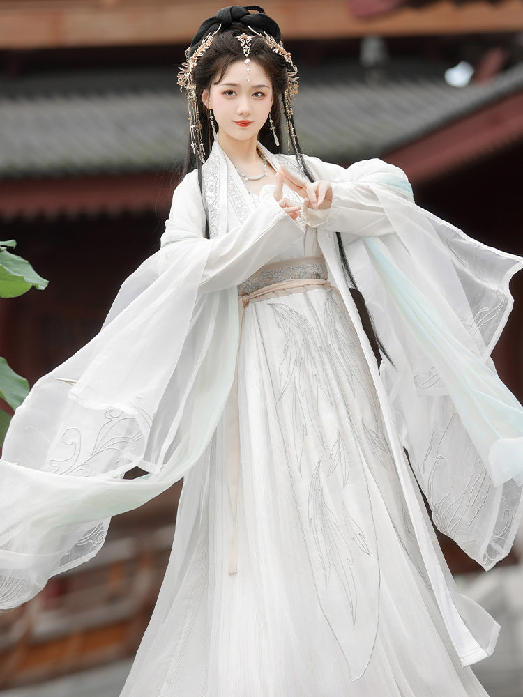 Pearl Glow 洛金羽 - Song Dynasty Style Qiyao Ruqun Hanfu