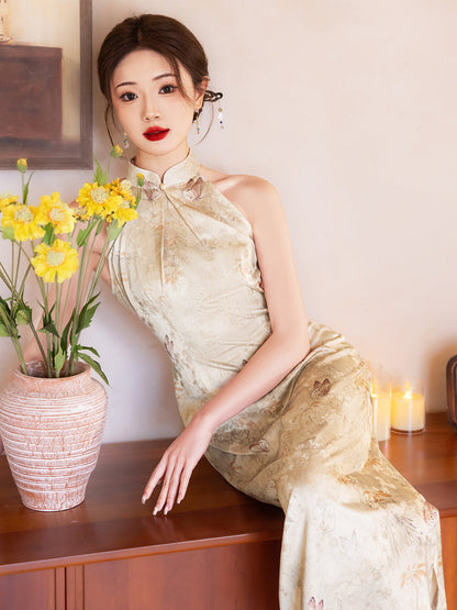 Warm Winds 暖黄雅风 - Halter Neck Satin Long Cheongsam