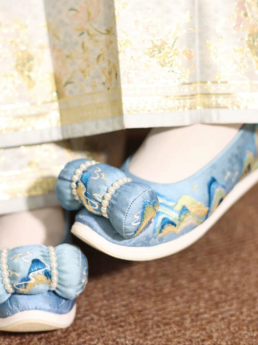 Riley - Embroidered Chinese Hanfu Bow Shoes