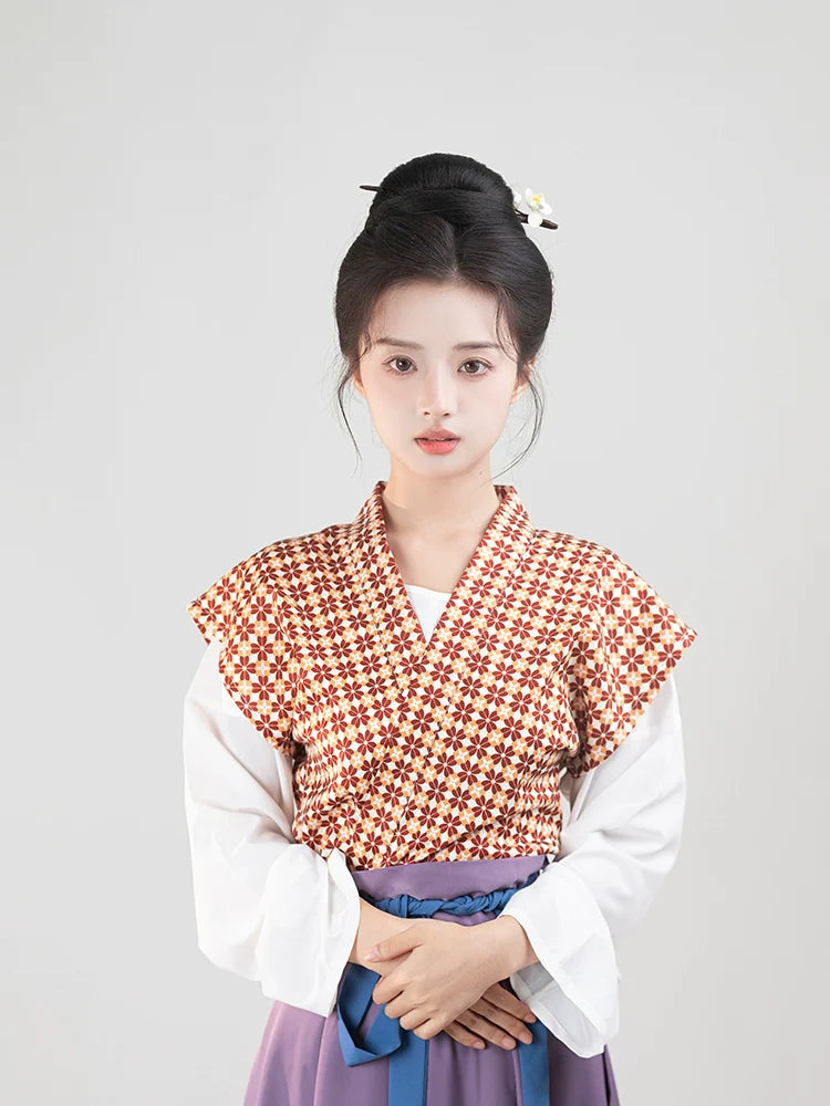 Garden After Rain 雨后花园 - Tang Dynasty Style Beizi Qiyao Ruqun