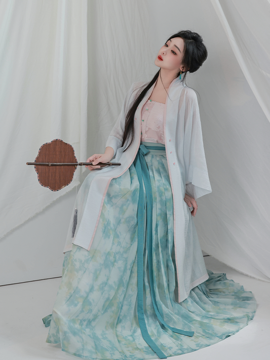 Lotus Blush 荷花娇 - New Chinese Style Song Dynasty Hanfu (Preorder)