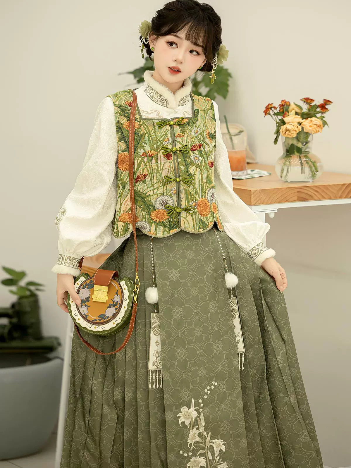 Ming Dynasty Modern Hanfu, The Wizard of Oz 绿野仙踪 (Preorder)