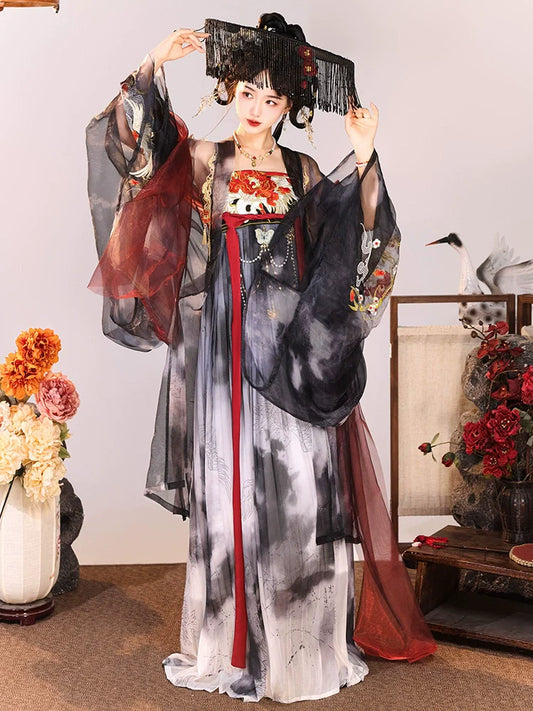 Moyunjian 墨云间 - Tang Dynasty Style Qixiong Ruqun