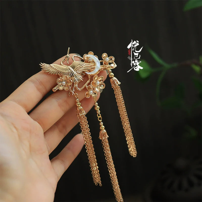 Hair Clips: Crane Chasing