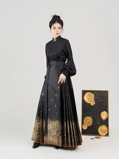 Ming Dynasty Modern Hanfu, Mamianqun, Golden Mirror 金花玉镜 (Preorder)