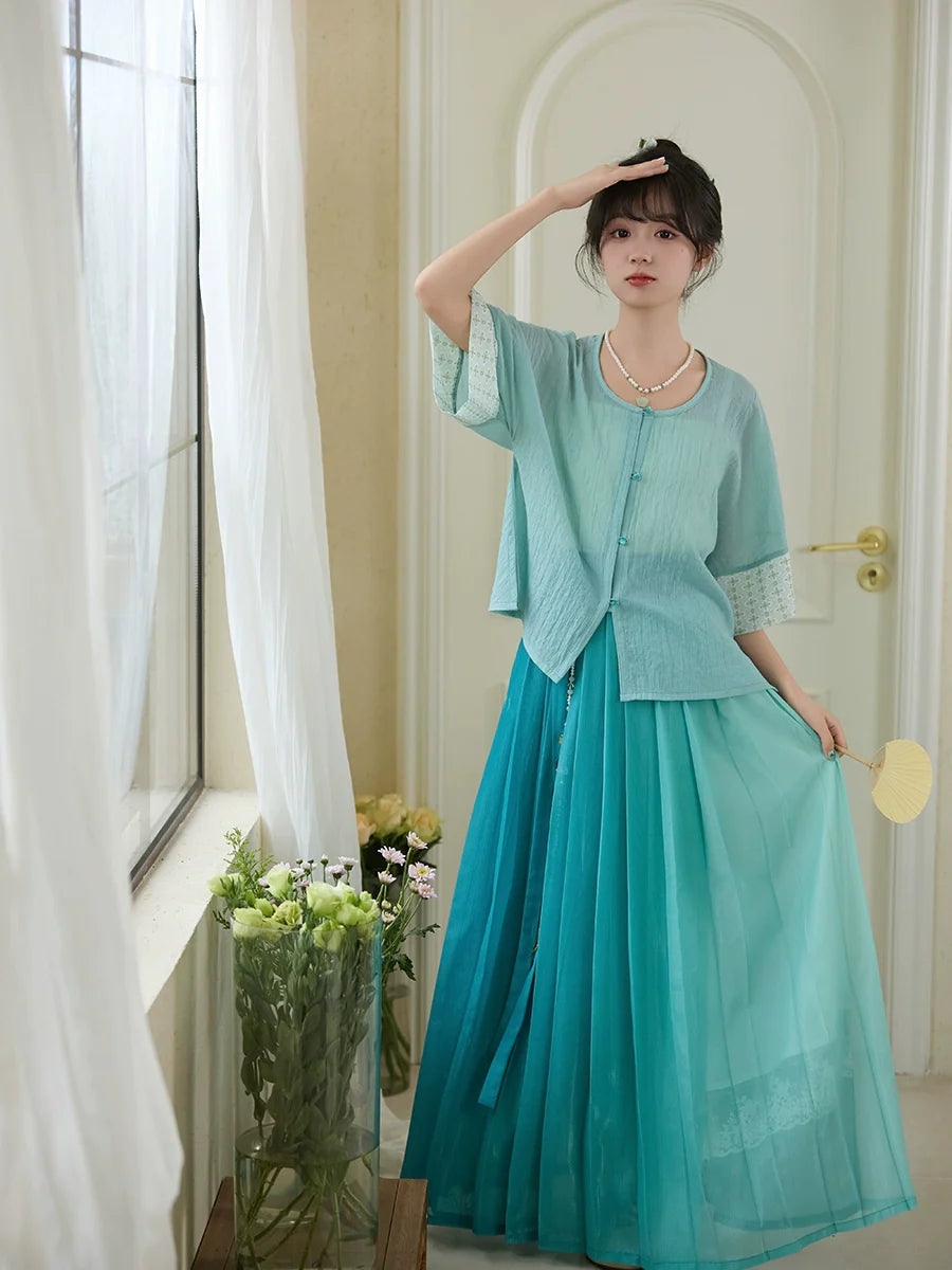 Only Green 只此青绿 - Ming Dynasty New Chinese Style Hanfu (Preorder)