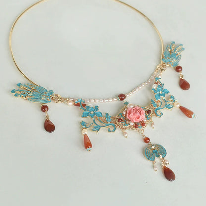 Chinese Wedding Hair Accessories: Colors and Phoenixes