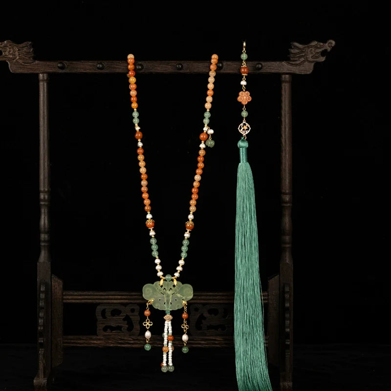 Breeze Chinese Style Necklace