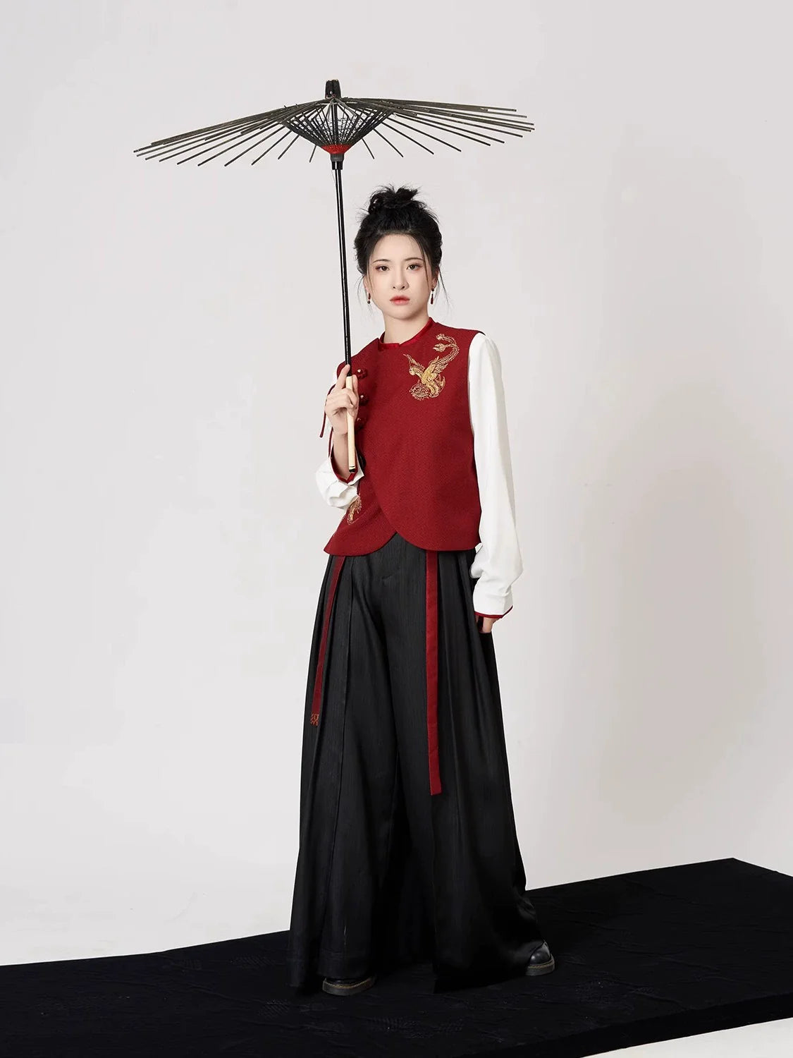 New Chinese Style Festive Outfit, Fire Sparrow 火雀 (Preorder)