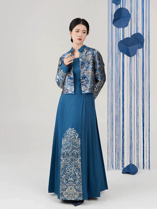 Ming Dynasty Modern Hanfu, Mamianqun, Glaze Blue Branch 釉蓝枝 (Preorder)