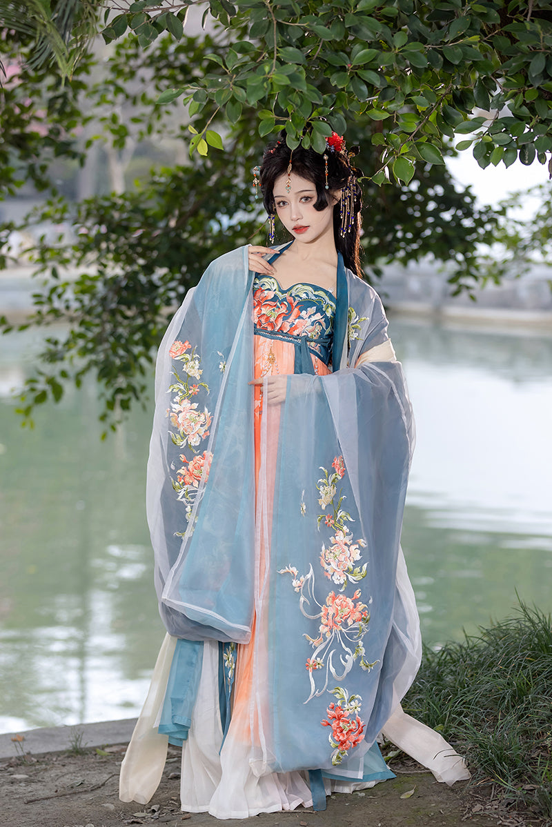 Jinhua 巳巳锦花 - Tang Dynasty Style Hanfu Dress Heziqun
