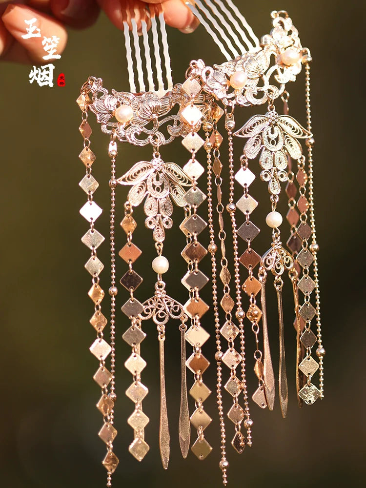 Hair Pins: Golden Falls