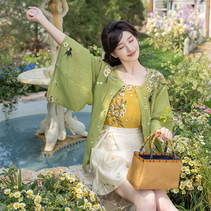 Qinghe 清和 - Modern Ming Dynasty Crewneck Shirt, Shorts Outfit for Summer