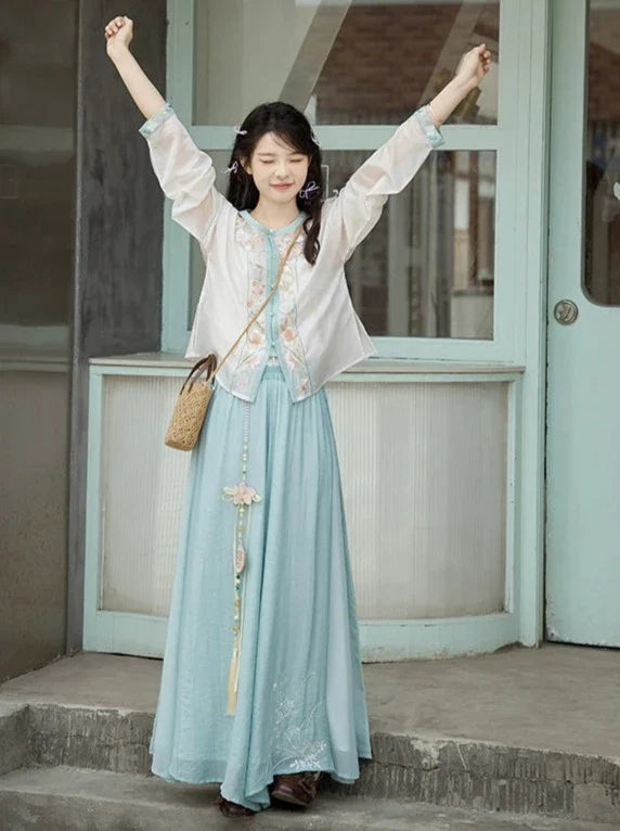 Song Dynasty x Modern Hanfu: Pure Jade 碧玉 (Preorder)