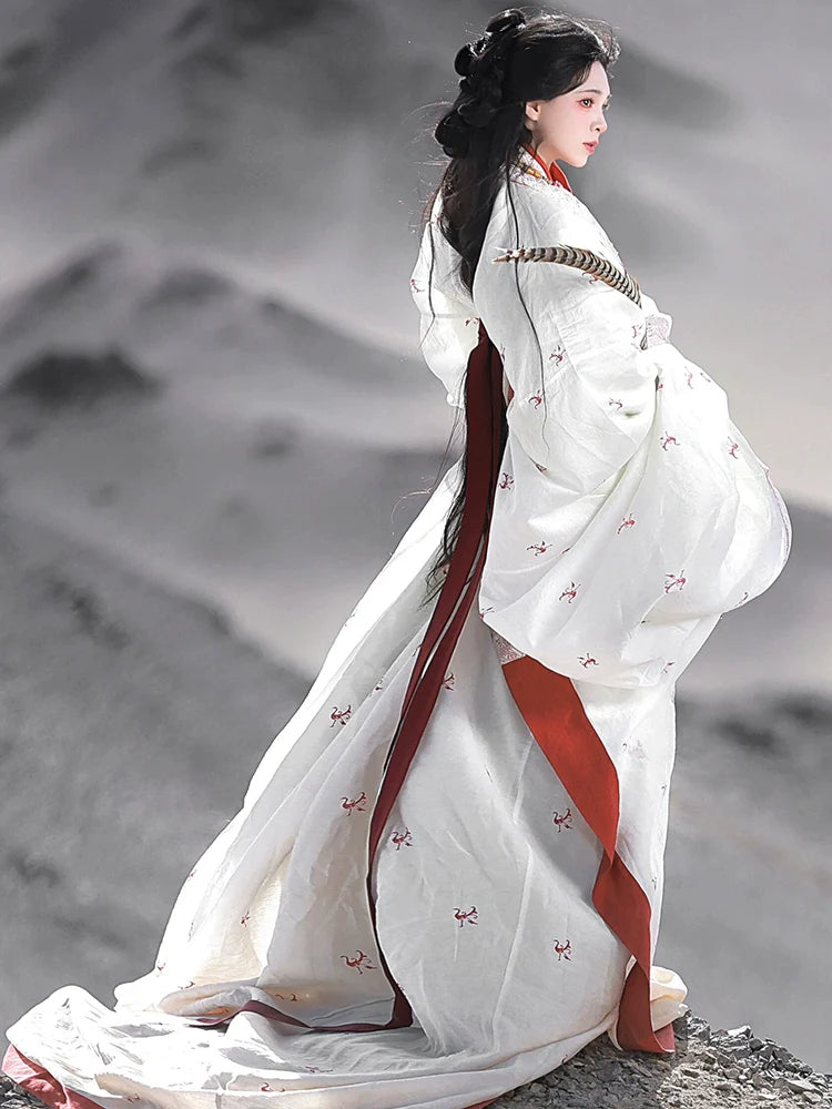 Princess of Qin - Warring States and Han Dynasty Straight Hem Robe