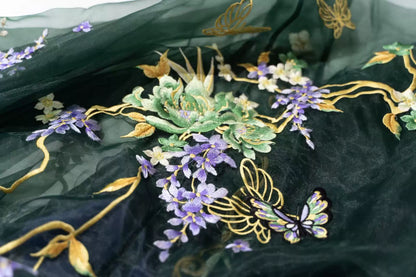 Cangwu Butterfly Shadow 苍梧蝶影 - Wei Jin Style Qiyao Ruqun (Preorder)