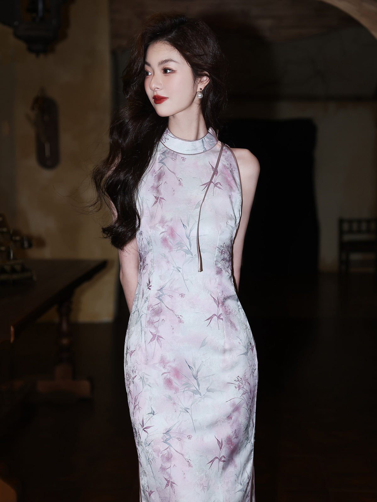 Bamboo Rhyme 竹韵 - Halter Neck Bamboo Style Cheongsam