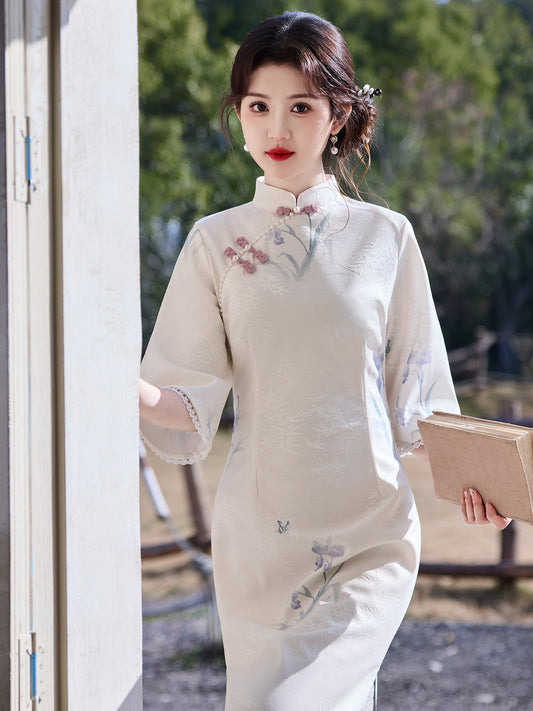 Soft Clouds - Half Sleeve Midi Floral Cheongsam