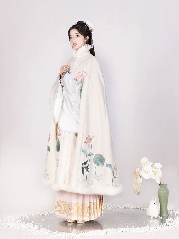 Long Velvet Embroidered Cloak, Water Immortal 水中仙 (Preorder)