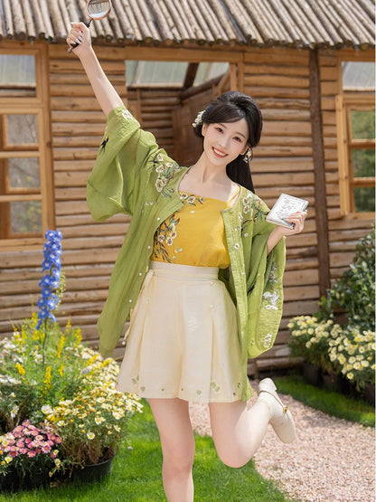 Qinghe 清和 - Modern Ming Dynasty Crewneck Shirt, Shorts Outfit for Summer