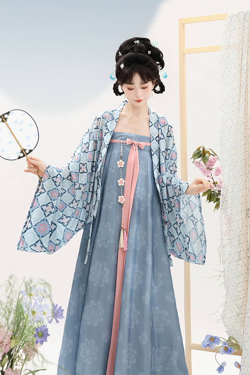 Famen Temple 法门寺 - Tang Dynasty Style Qixiong Ruqun