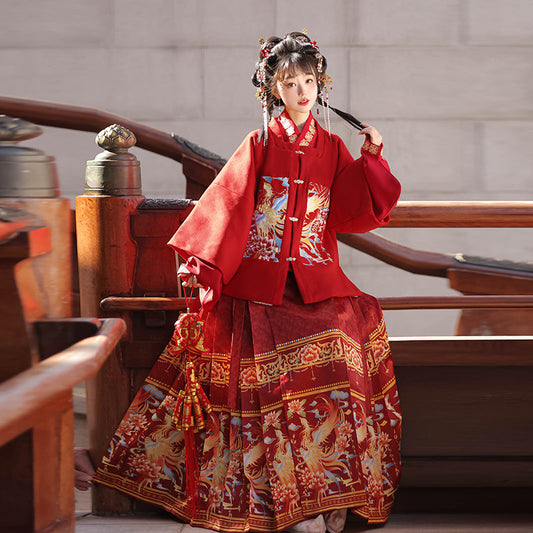 Phoenix Feather 凤羽 - Square Collar Top & Mamianqun Ming Dynasty Hanfu Set