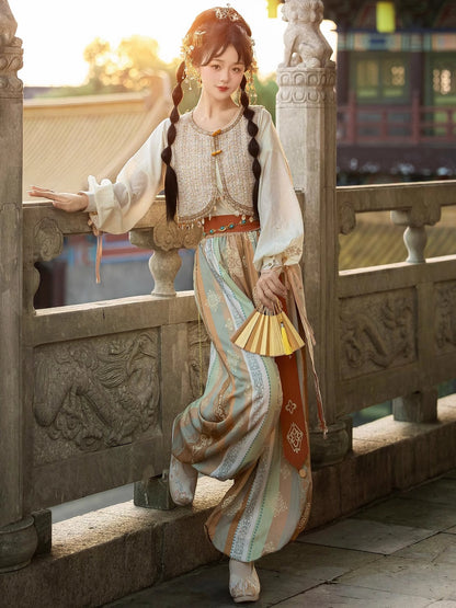 Yongyule 永遇乐 - Dunhuang Inspired New Chinese Style Outfit