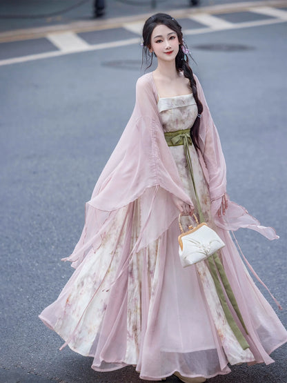 Dreamlike 如梦 - Modern Tang Dynasty Hanfu Outfit (Preorder)