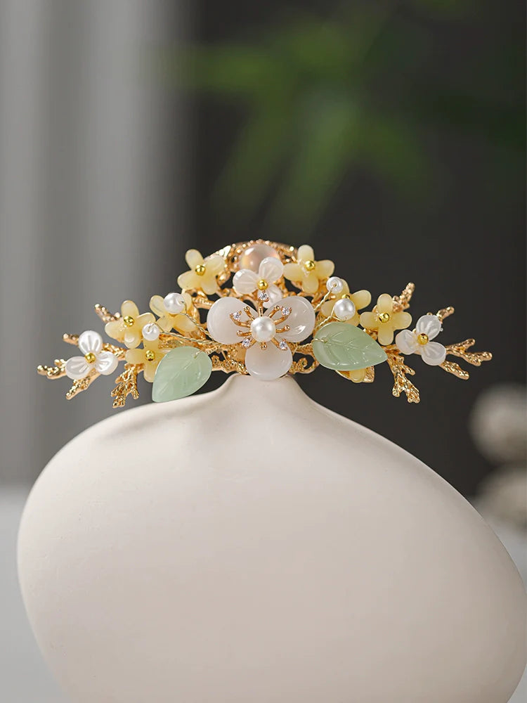 Headdress: Honey Osmanthus