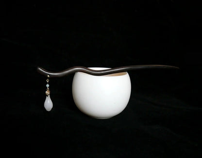 Ebony Hair Stick: Magnolia