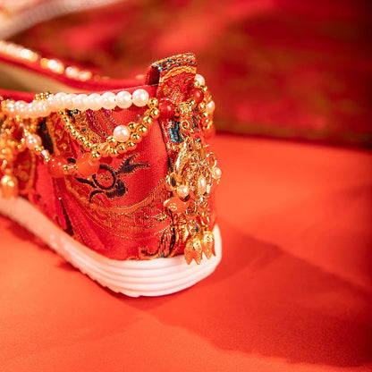Fragrant Flowers - Embroidered Hanfu Bridal Shoes