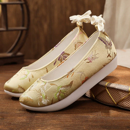 Quinn - Traditional Brocade Hanfu Shoes