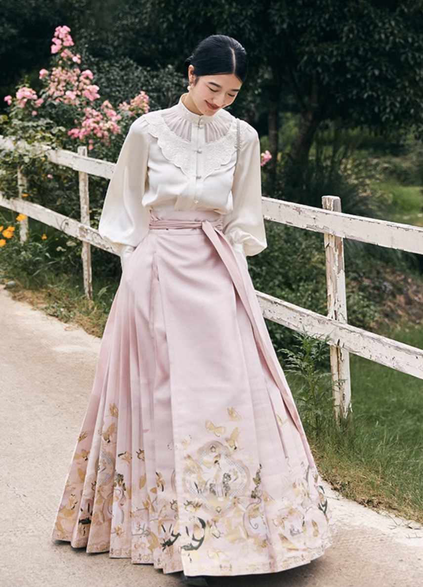 Angelic Modern Ming Skirt Mamianqun Set