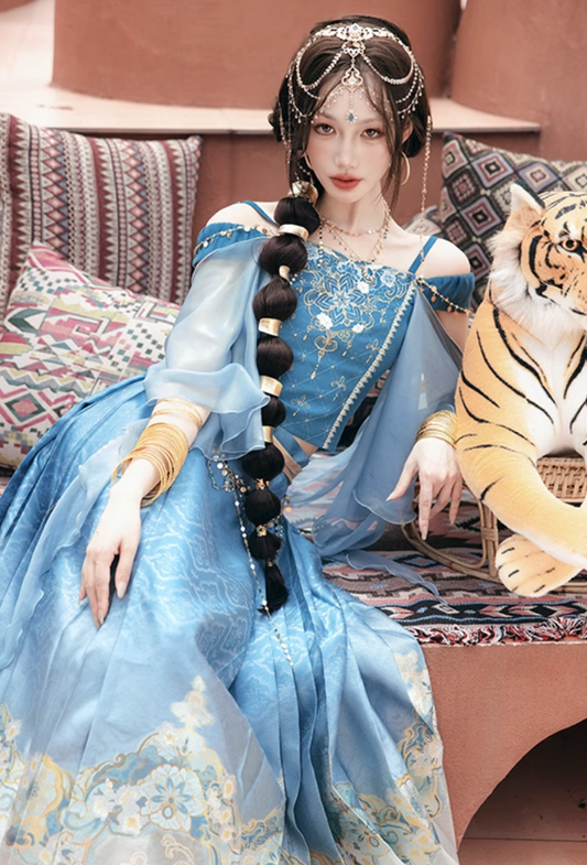 Ming Dynasty Modern Hanfu, Mamianqun, Dancing Jasmine I 舞会茉莉 (Preorder)