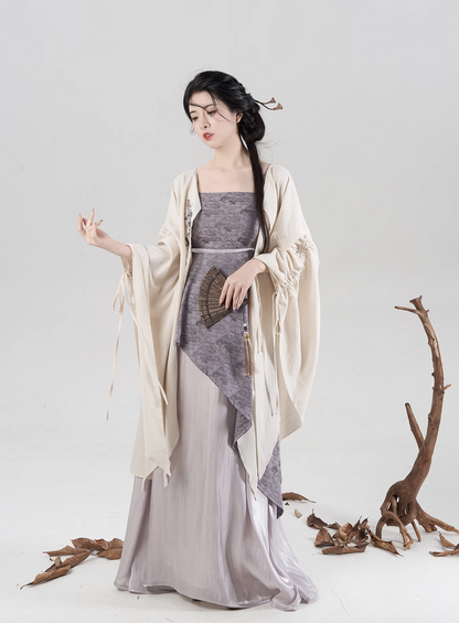 Modern Hanfu Dress: Swallowtail Butterfly 燕尾蝶 (Preorder)